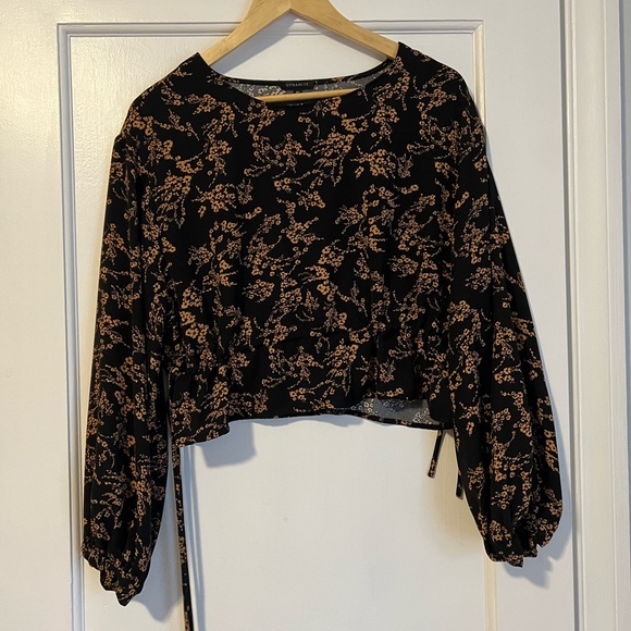 Dynamite floral blouse - Picture 2 of 5